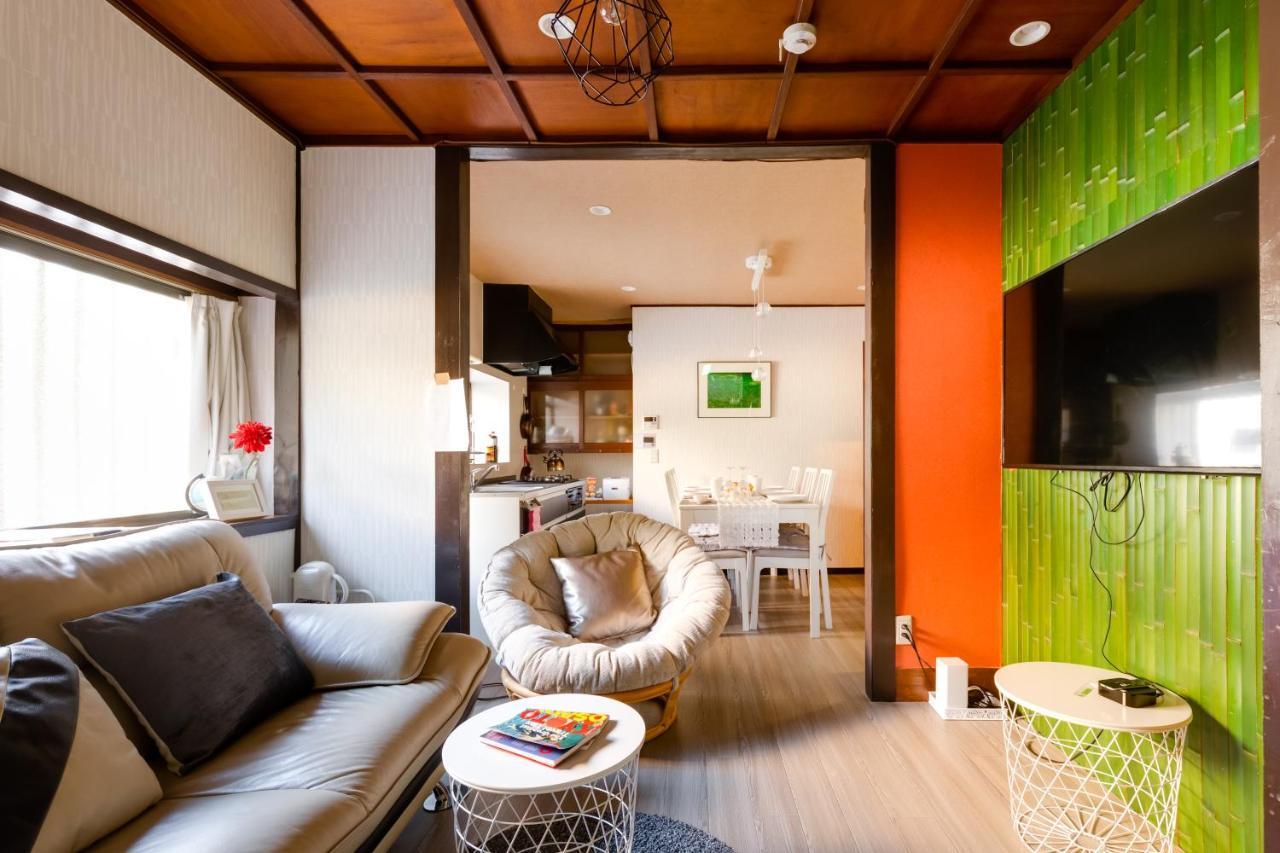 Апартаменты Family House Осака Экстерьер фото